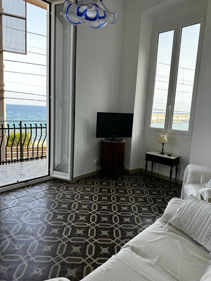 La Via Sul Mare Apartment Bordighera Bagian luar foto
