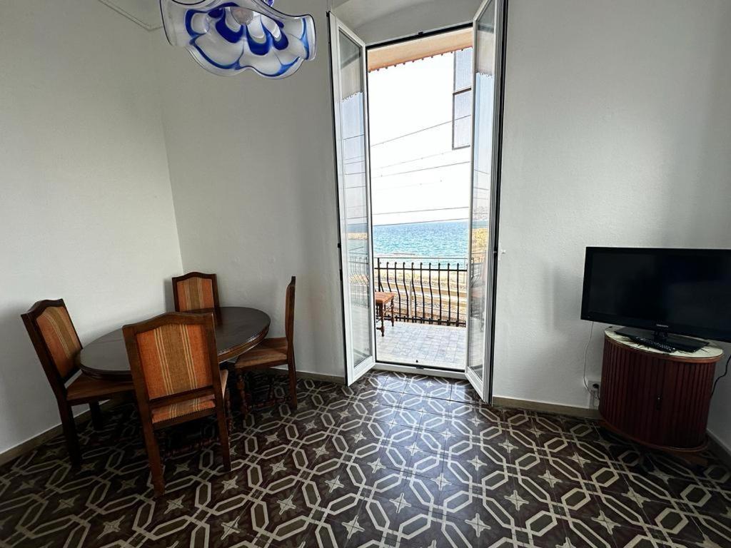 La Via Sul Mare Apartment Bordighera Bagian luar foto