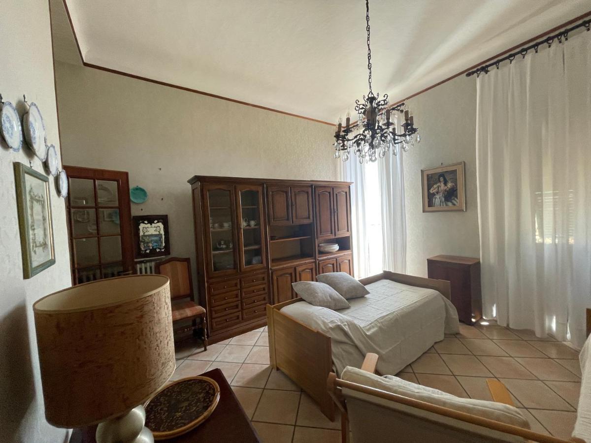 La Via Sul Mare Apartment Bordighera Bagian luar foto