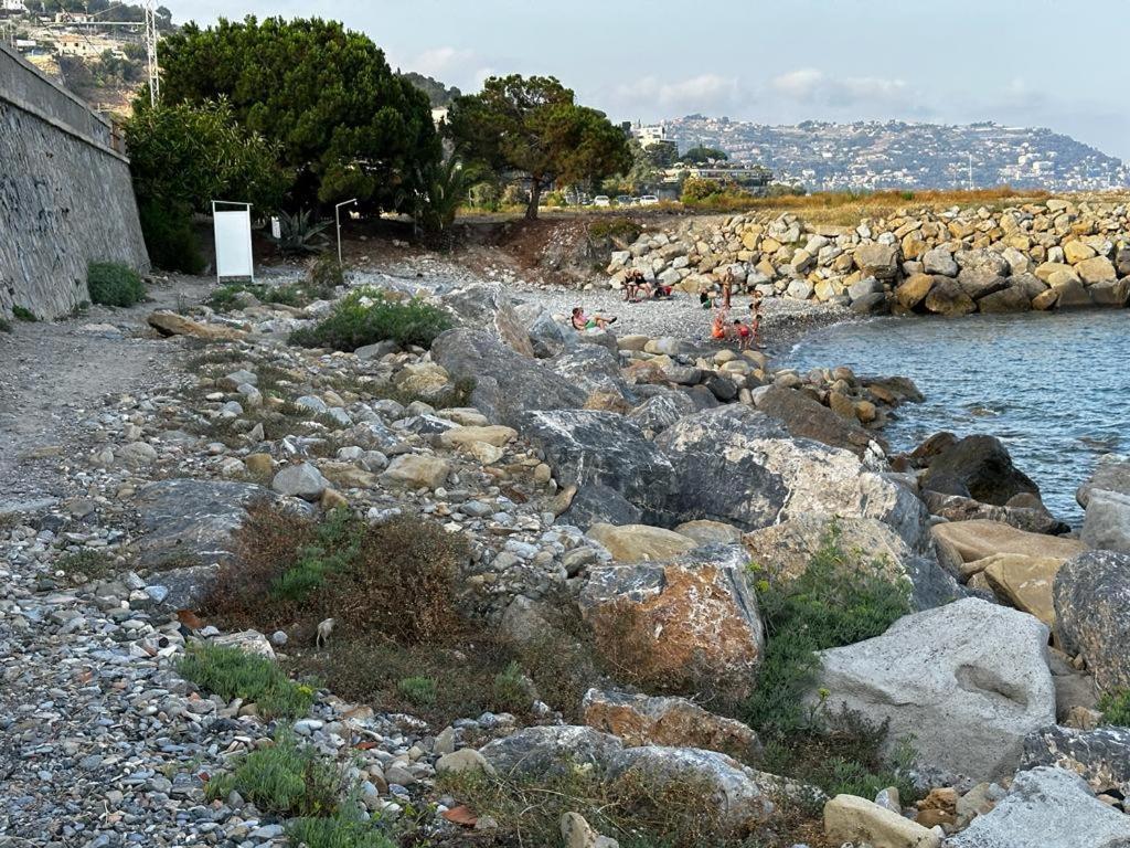 La Via Sul Mare Apartment Bordighera Bagian luar foto