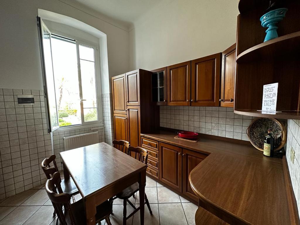 La Via Sul Mare Apartment Bordighera Bagian luar foto